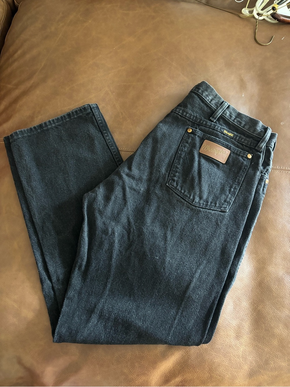Vintage Wrangler 13MWZ Made in USA Black Cowboy Cut Jeans 38x32